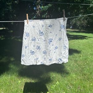 Women’s short American Eagle skirt